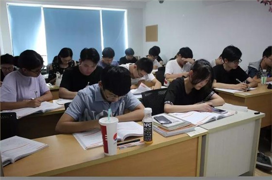 西诺教育第七届才艺大赛暨2018年暑假班毕业典礼——才人招募令!